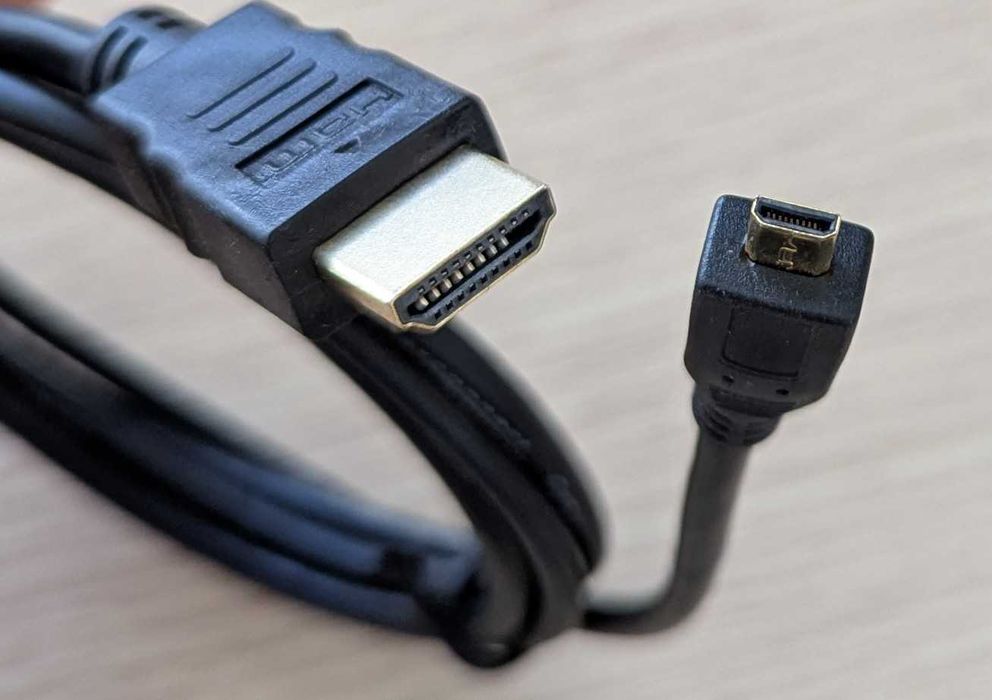 HDMI to mini-HDMI кабел