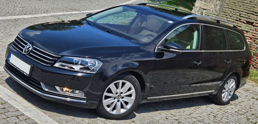 Volkswagen Passat 2.0 Tdi DSG / Comfortline / Interior Crem / Trapa Panoramica !