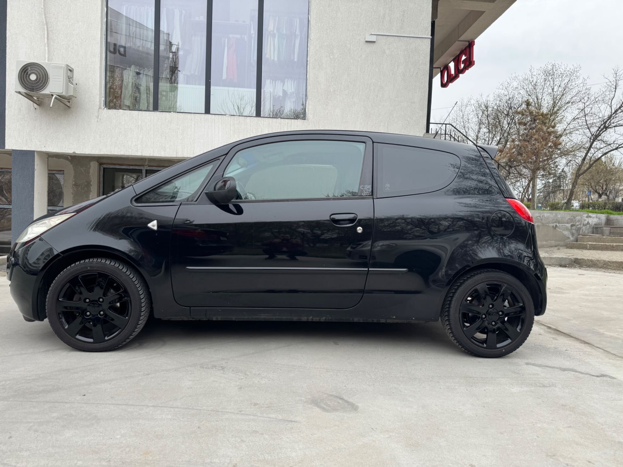 Vând Mitsubishi Colt CZ3 2006