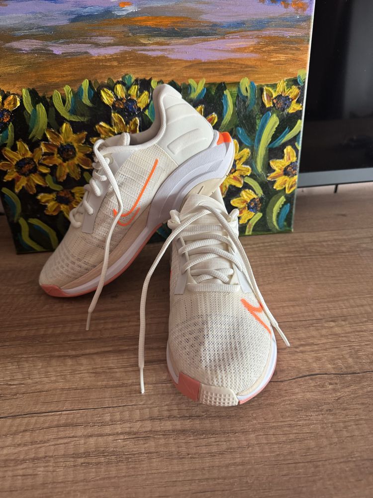 Nike Zoom  Superrep Surge размер 39