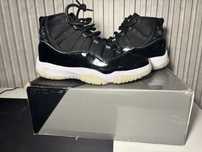 Air Jordan 11 Black and White