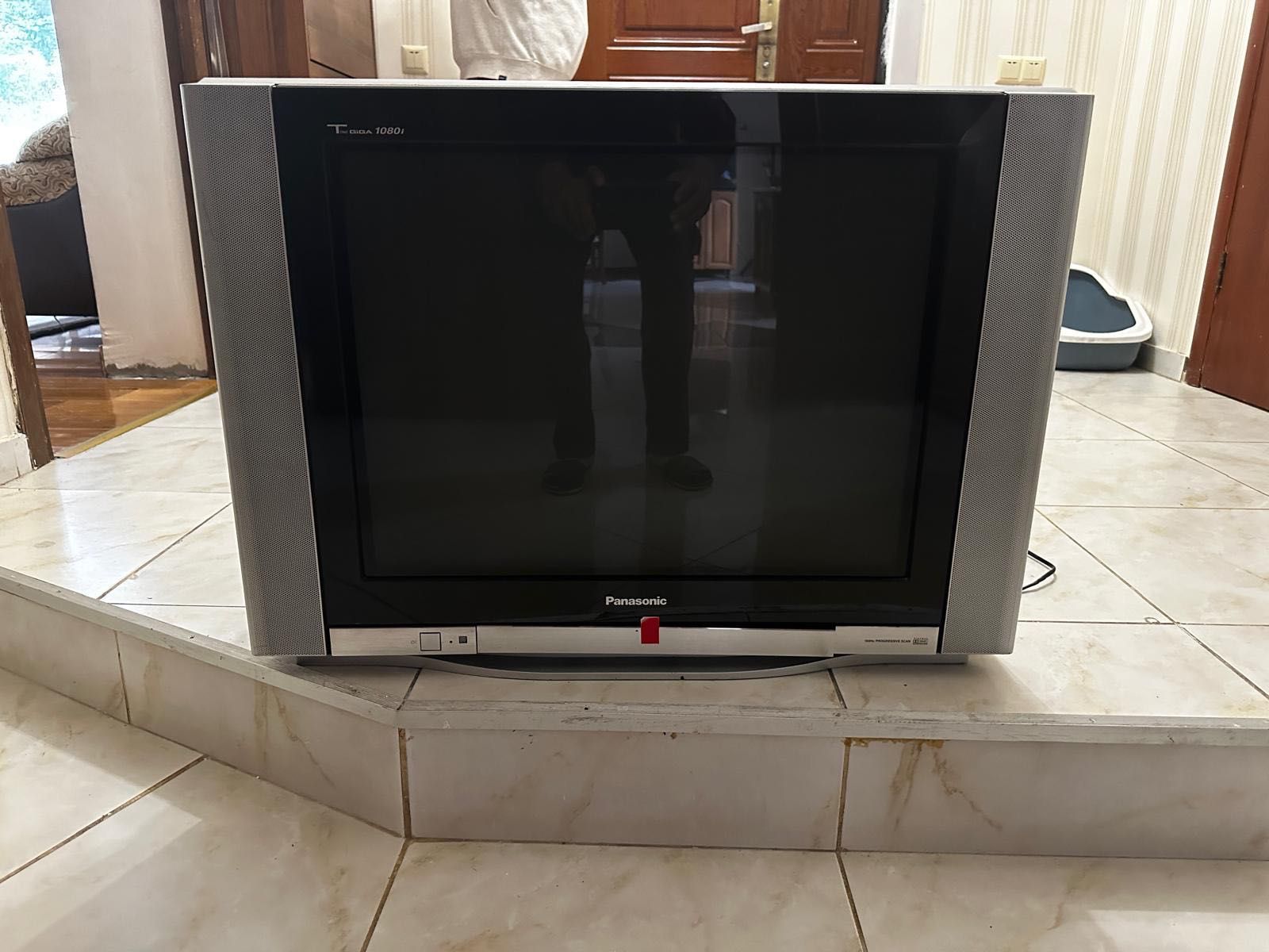 Panasonic TV в рабочем состоянии