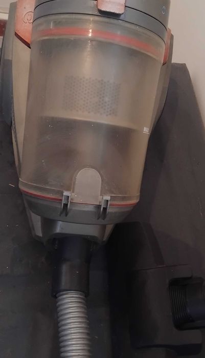 Прахосмукачка SAUBER 2000W