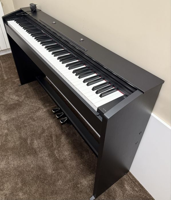 Дигитално пиано Casio PX-770BK Privia 88 клавиша