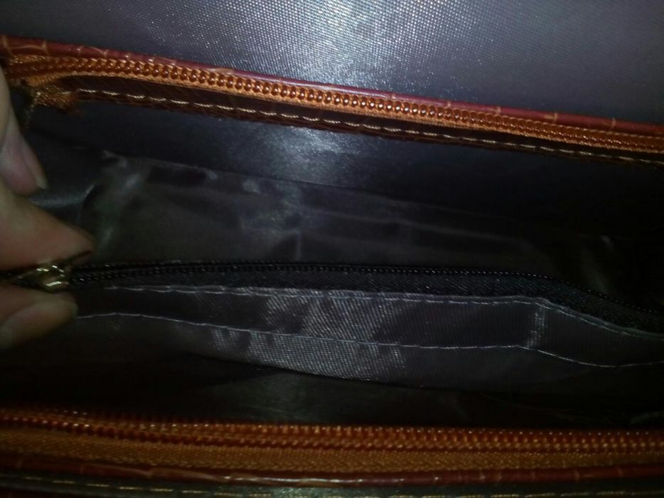 Новую сумку-портфель
