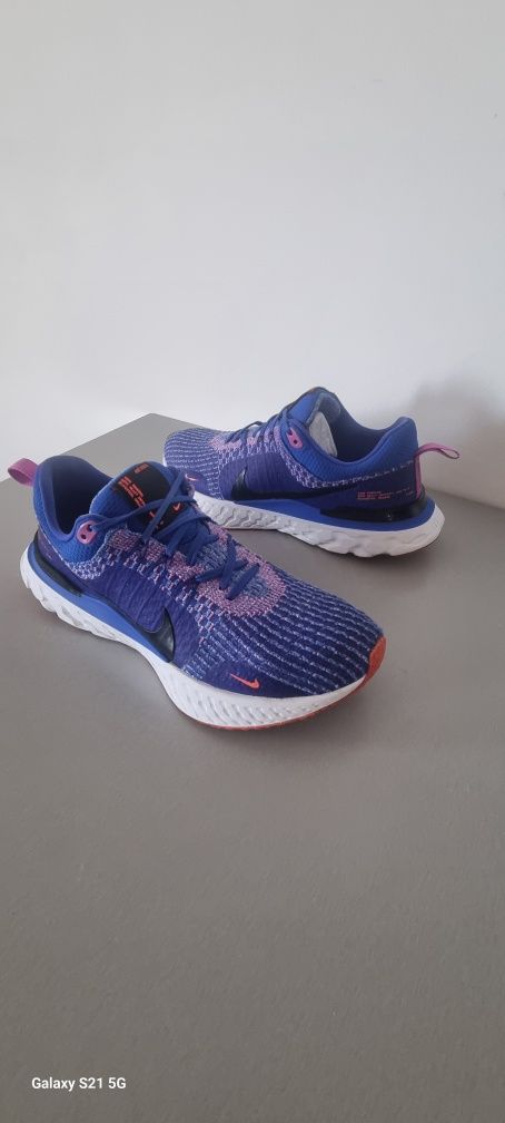 Мъжки маратонки Nike react