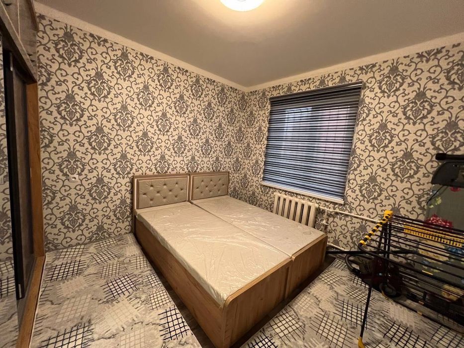 Сдается 3х комнатная квартира 
С обстановкой 
В горде Алмалыке