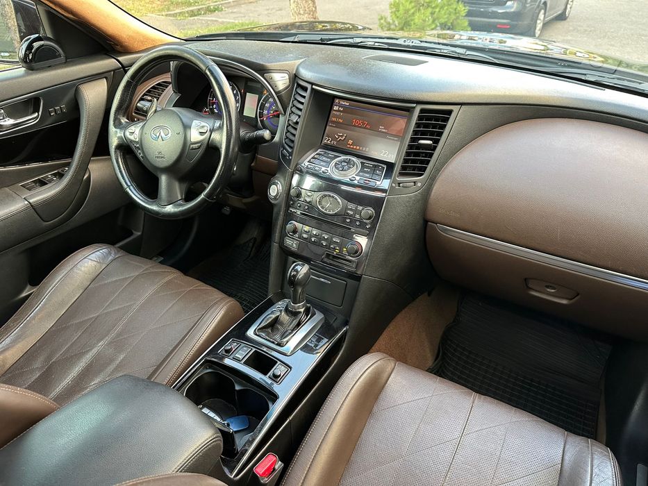 Infiniti FX35 2009 FULL – GPL omologat, 3.5 V6, 4x4, stare excelentă!