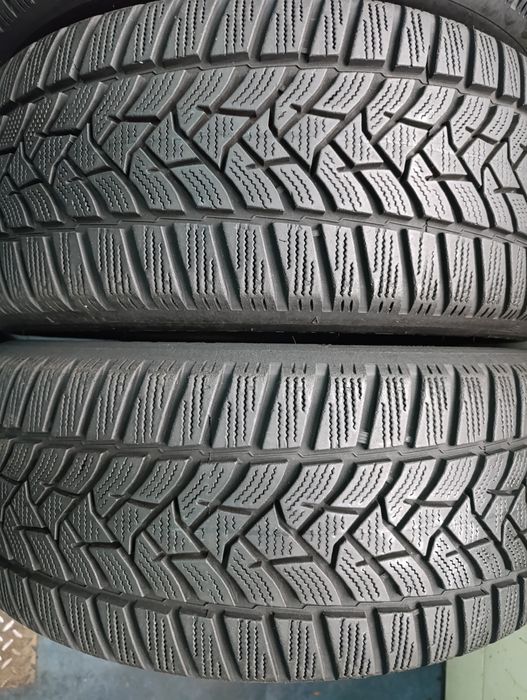 Anvelope de iarnă 205 50 17 Dunlop