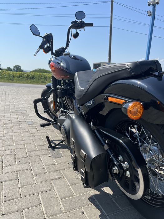 Harley davidson street bob 114