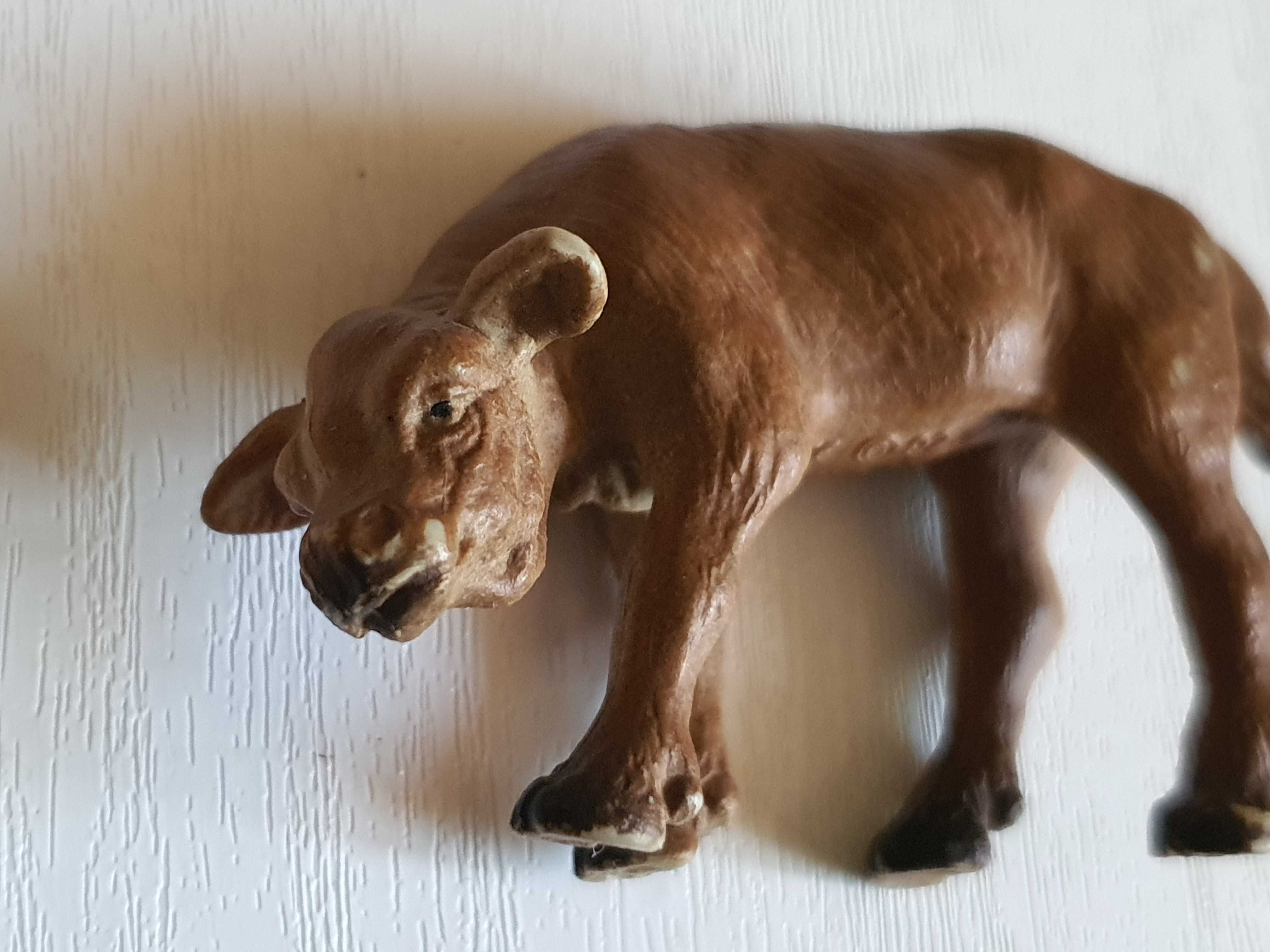 Figurina  vitel maro de la Schleich vintage 1992
