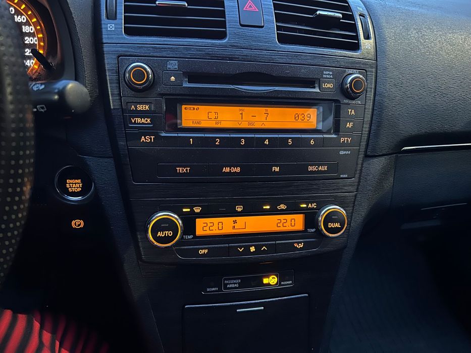 Toyota Avensis 2.0 D-4D T27, Euro 5 – 2009, Keyless Go & Entry