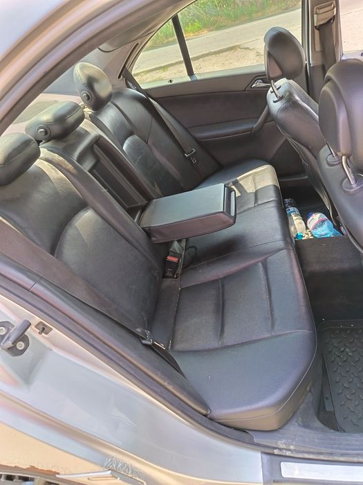 Mercedes w203/Мерцедес ц класа