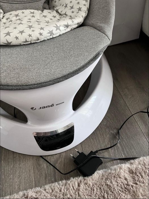 Електрическа люлка за бебе Jane moon 99% ново