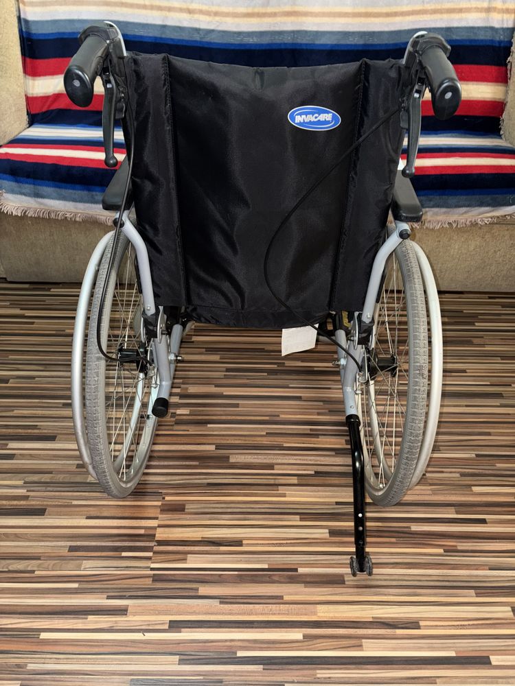 Carut rulant handicap dizabilitati batrani (ca nou)