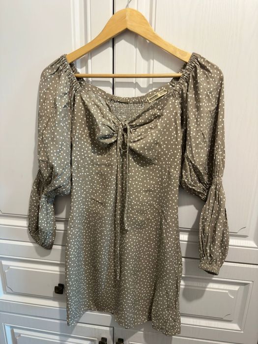 Продам платье женское