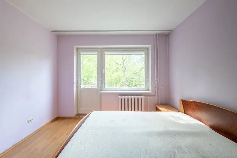 Продается 2 в 3 комн квартира, срочно,кирпич, Рисовый базар, Ислом Ота