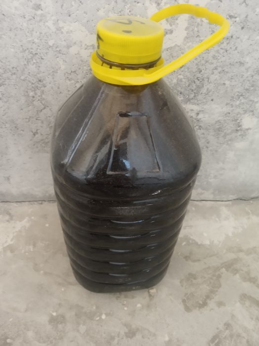 Стёкла разных размеров, жидкий битум