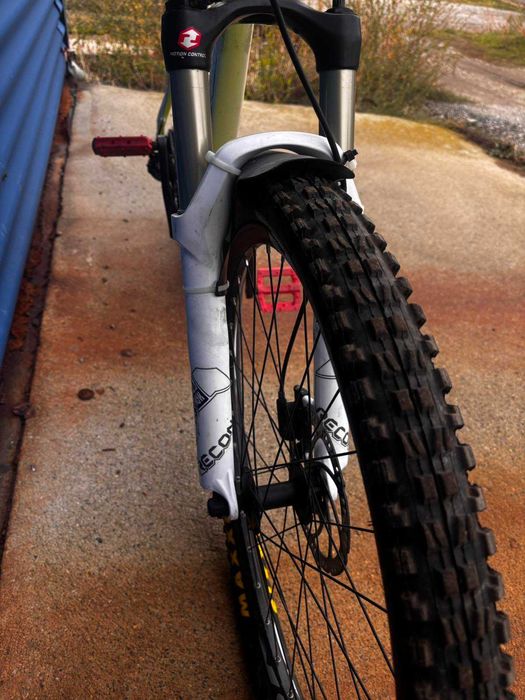 Drag c1 custom 2020
