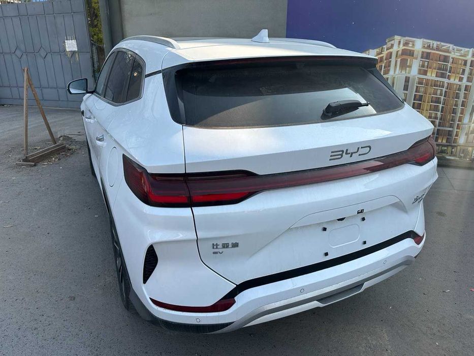 Продаётся новый BYD Song Champion FULL 605KM август 2025 года выпуска