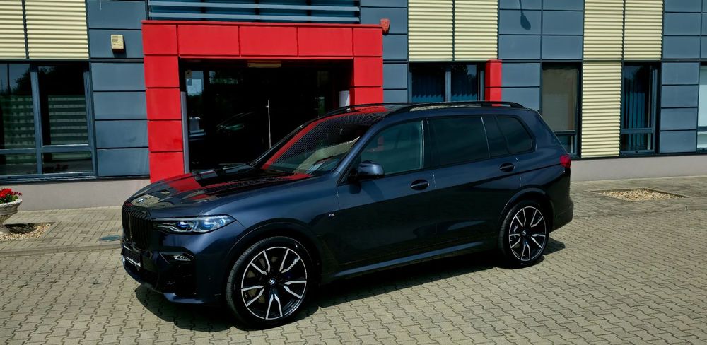 BMW X7 BMW X7 Sky Lounge, Climatronic 5 zone, Faruri Laser, Suspensie pneumat