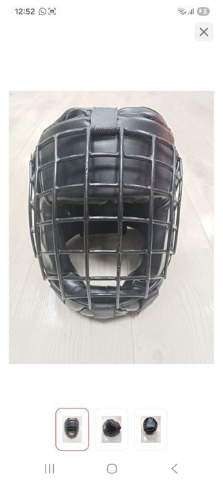 Шлем спортивный.