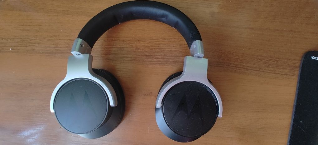 Блутут слушалки Motorola