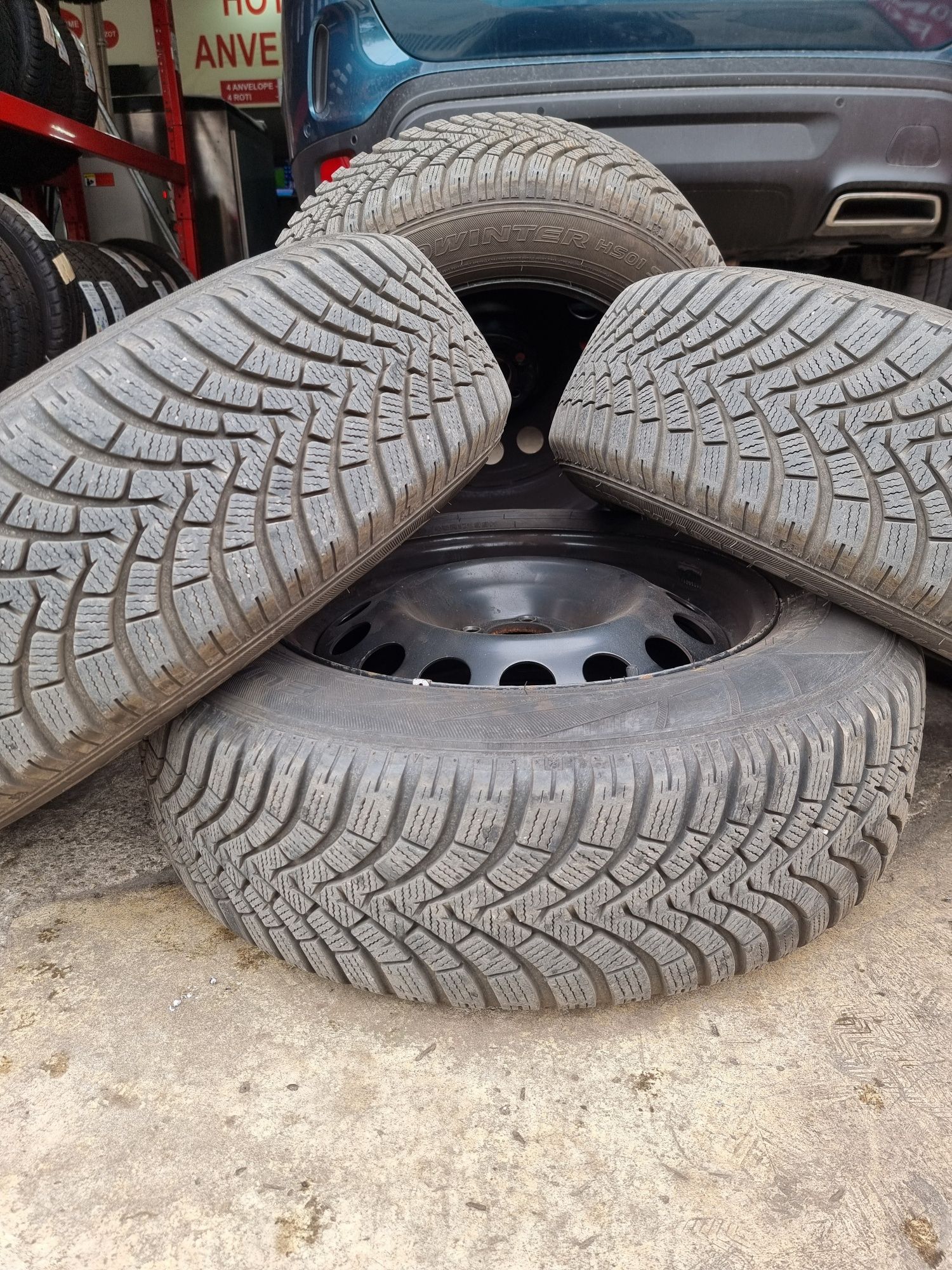 Set 4 cauciucuri Falken iarna r17 dot '21 + 4 jante tabla  Citroen