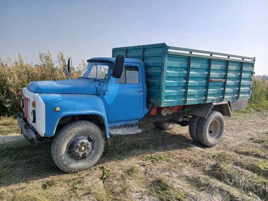 Gaz 53 yuk mashinasi  55mln