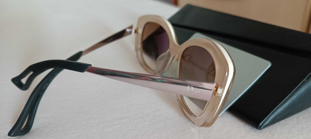 Ochelari de soare Dior