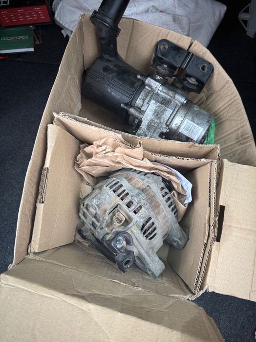 Динамо фар електрическа помпа