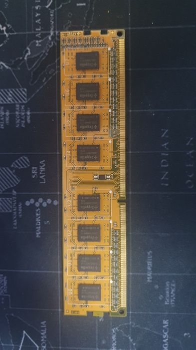 DDR3 2GB 1333 CL9
