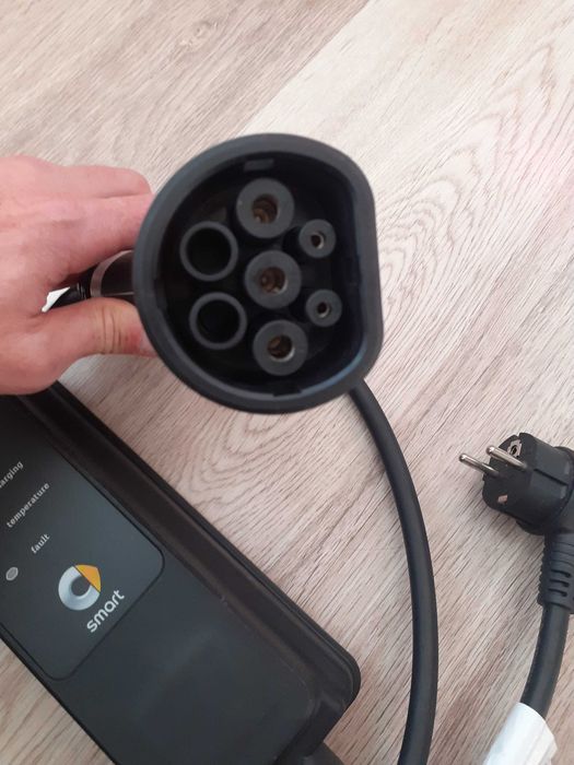 Statie incarcare,incarcator masini electrice,hibrid pt.MERCEDES, SMART