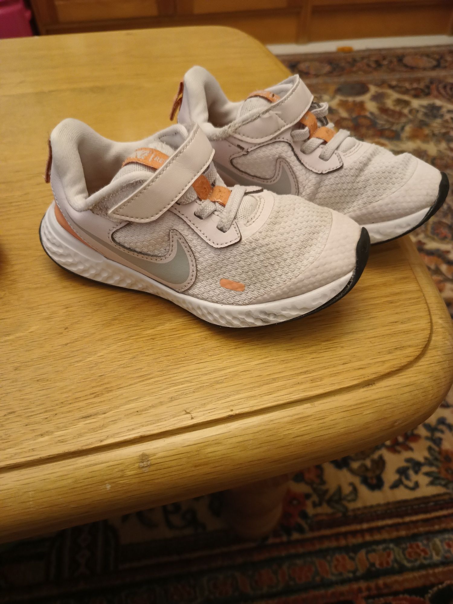 Детски маратонки Nike, размер 27, купувани от Германия.