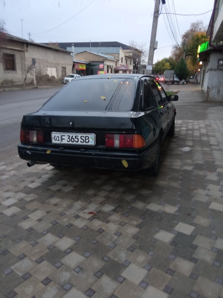 Ford siera  1988
