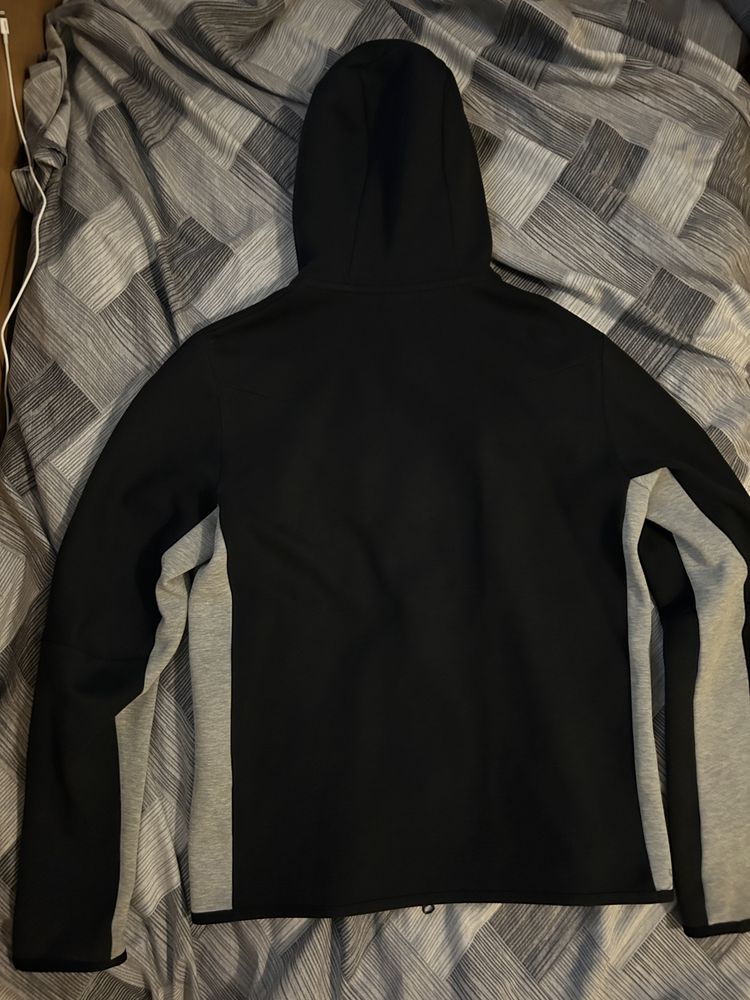 Nike tech fleece