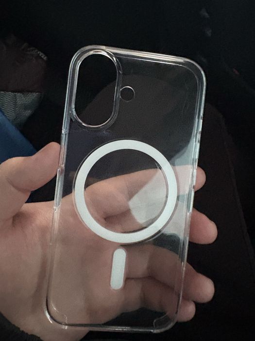 Чехол Apple для iPhone 16 Clear Case with MagSafe