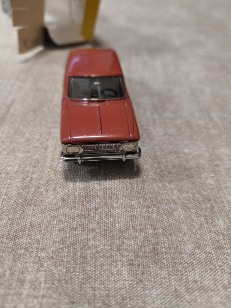 Иж СССР мащаб 1/43