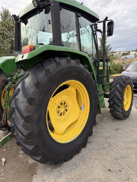 Vand tractor JOHN DEERE 6310