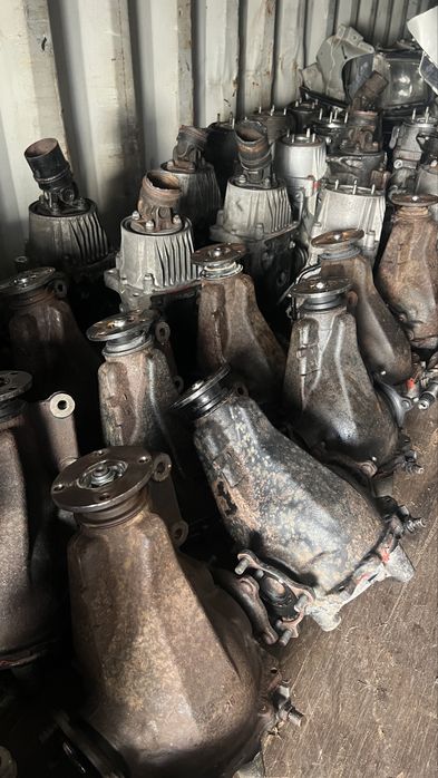 Задний редуктор Тойота Альфард