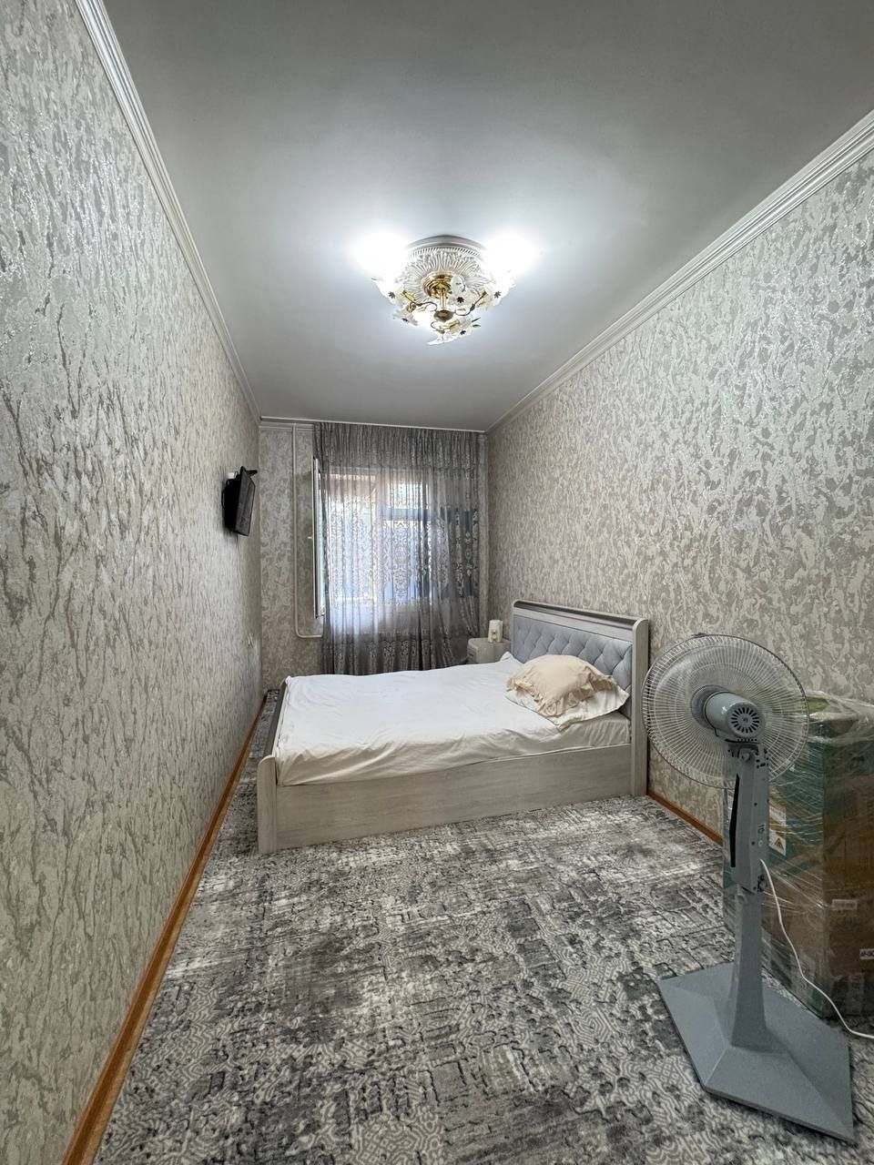Метро хамза 2/2/4 1,5*6 балкон