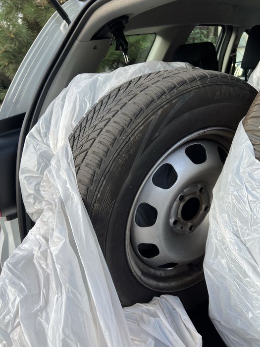 Jante de tabla c anvelope aproape noi M+S Dacia Duster  2015\65R16 V98