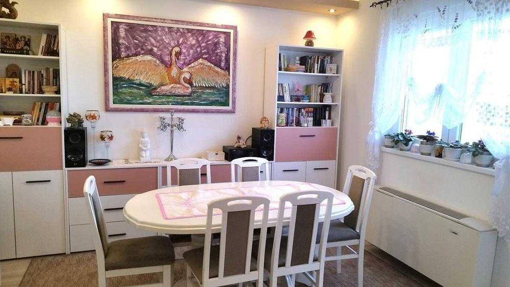 Дава се под наем Тристаен апартамент в Пловдив, Христо Смирненски - 87 кв.м за 377.4 € - Снимка #2