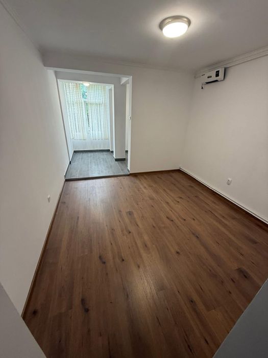 Ofer spre vanzare Garsoniera zona Ostrovului Etaj 1 Finisata