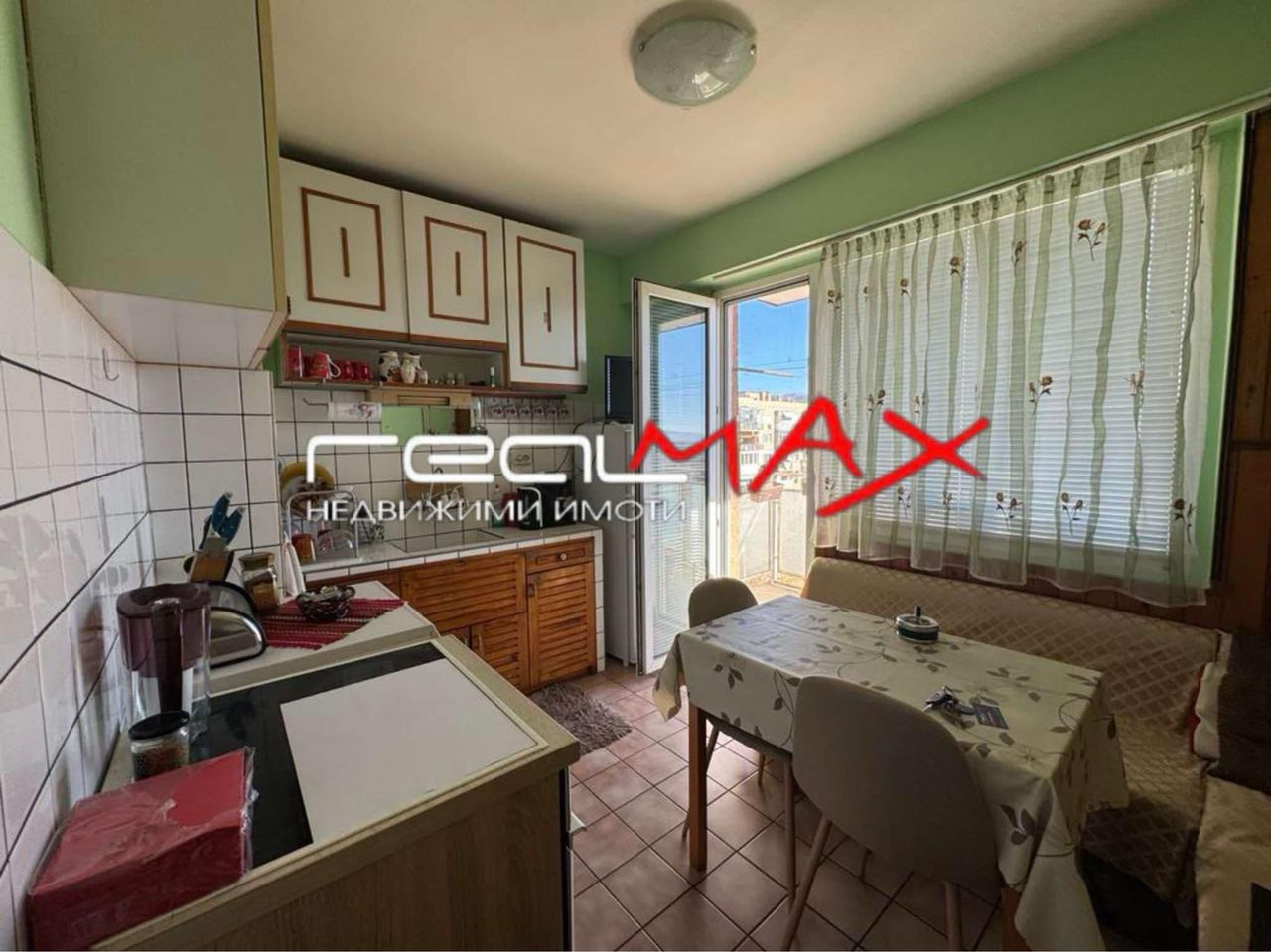 Продава се Двустаен апартамент в Казанлък - 66 кв.м за 734 €/кв.м - Снимка #5