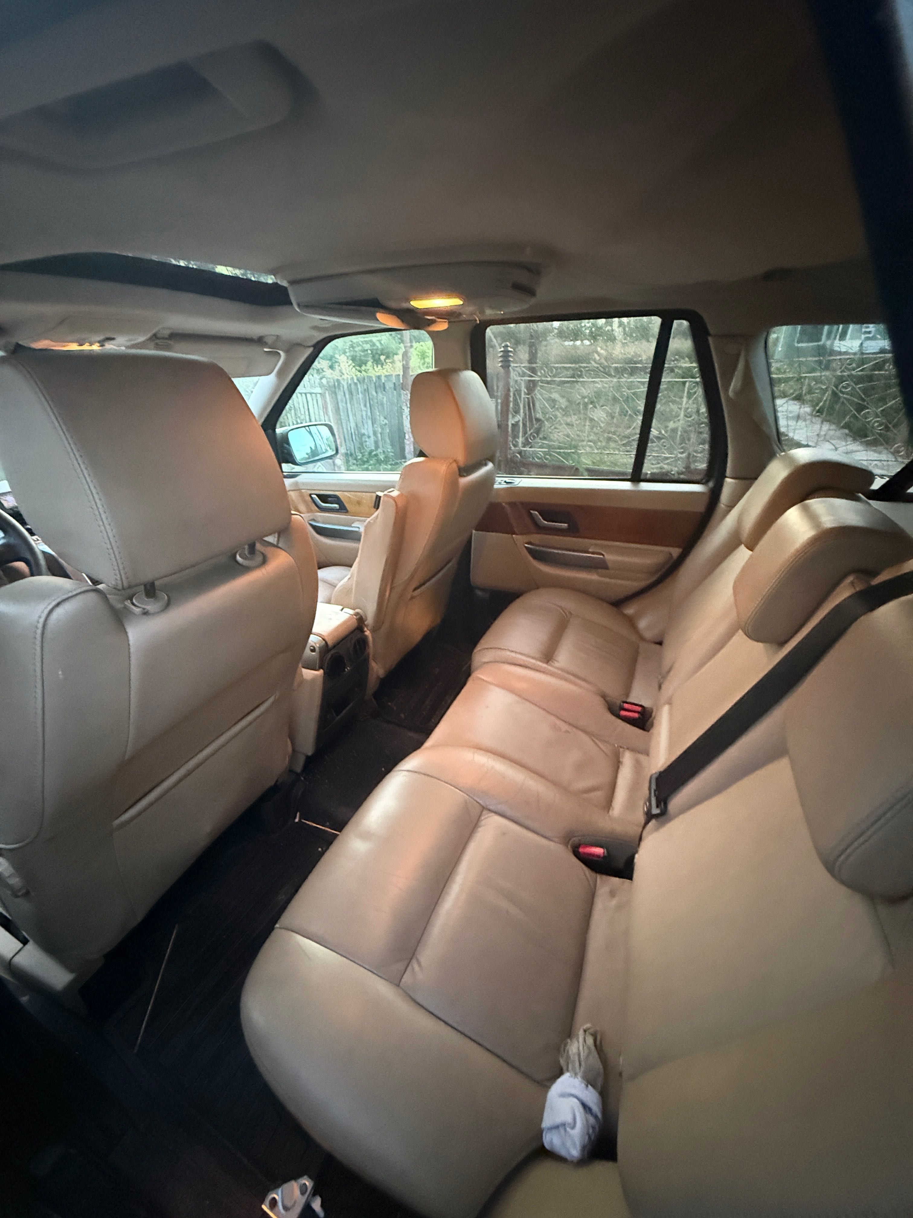 Vând sau Schimb Range Rover.!