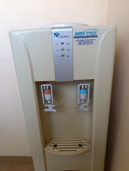 Диспенсър/ Машина за вода MC Bulgaria