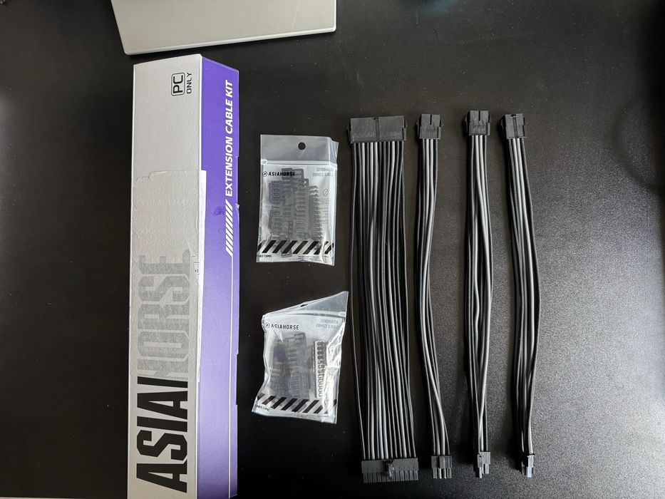 Cabluri prelungitoare\extensii cabluri sursa PC 24PIN/6+2PIN/4+4PIN