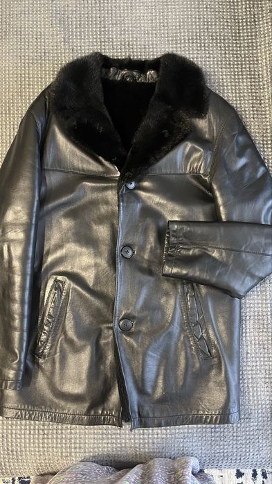 Продам кожаную дубленку