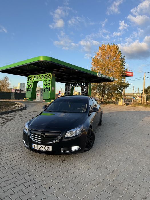 OPEL INSIGNIA , An Fabricatie 2011
